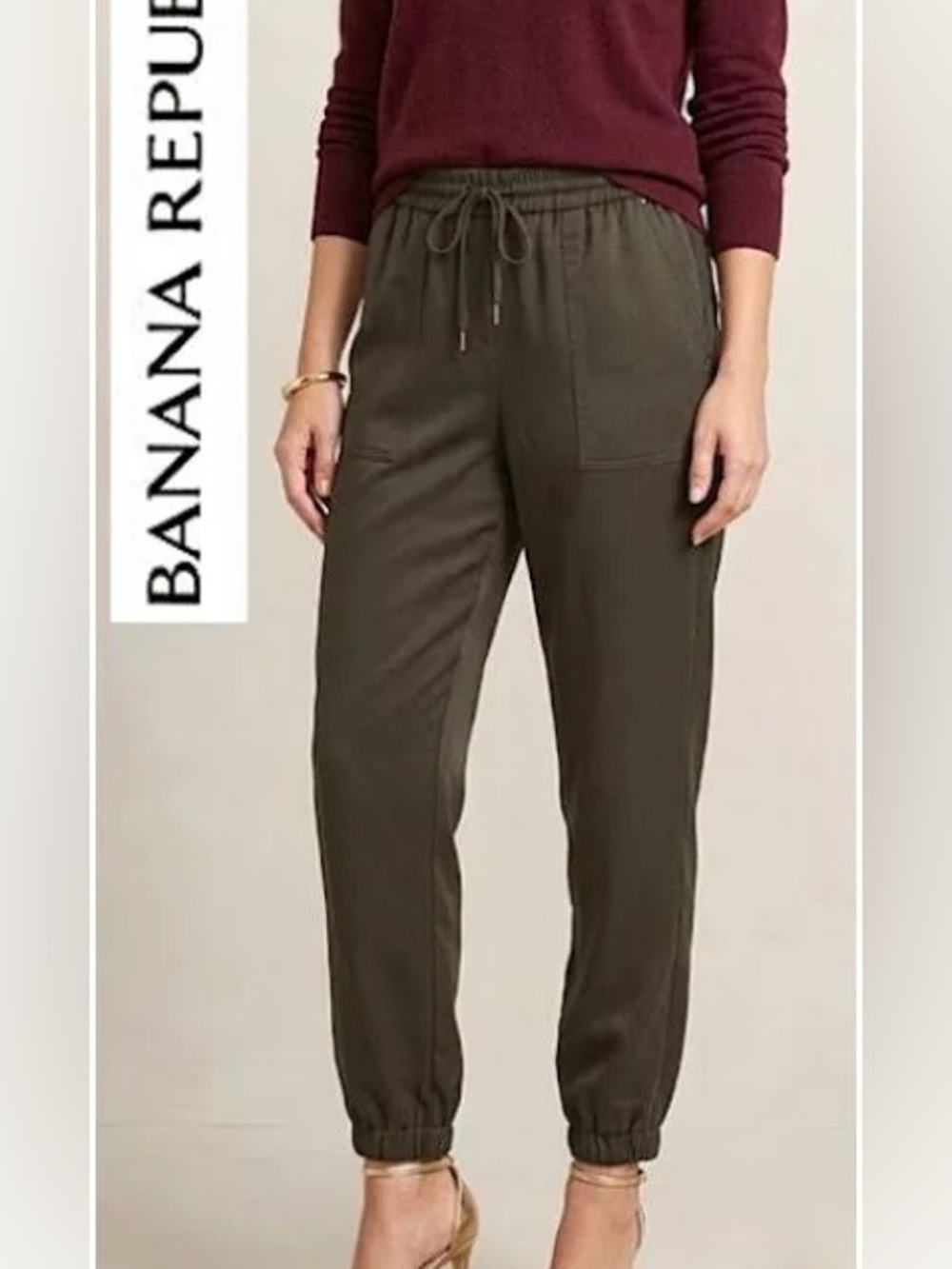 Banana Republic Women's Olive Satin Joggers